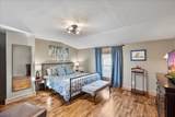 221 Woodford Street - Photo 24
