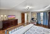 221 Woodford Street - Photo 26