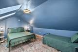 221 Woodford Street - Photo 36