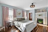 221 Woodford Street - Photo 38
