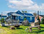 221 Woodford Street - Photo 44