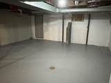 135 Willis Avenue - Photo 35