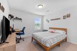 137 Kirkstall Way - Photo 36