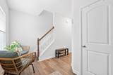 137 Kirkstall Way - Photo 4