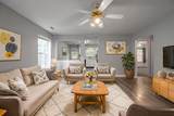 1560 Lindy Lane - Photo 5