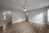 1560 Lindy Lane - Photo 8