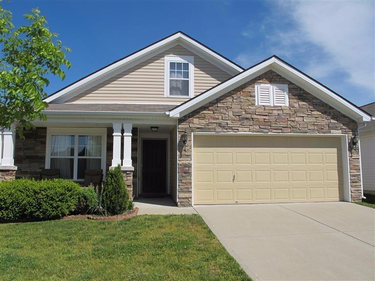 605 Estrella Drive - Photo 1