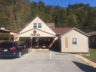 940 Natural Bridge Road - Photo 1