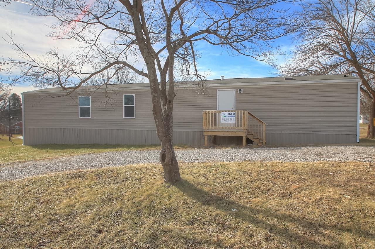 525 Munford Avenue - Photo 1