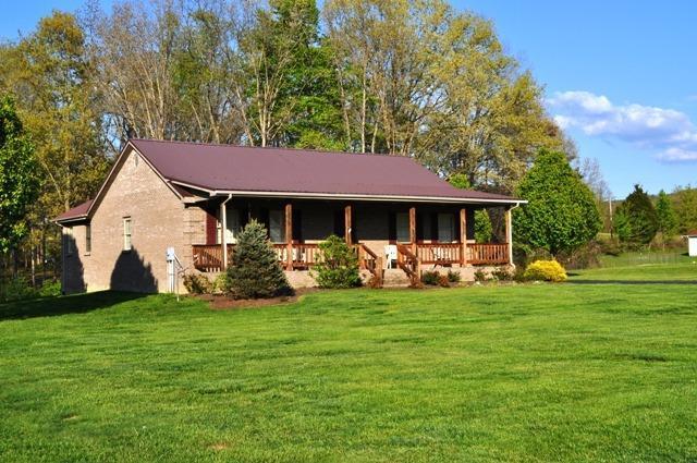 56 Creekside Drive - Photo 1
