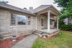 439 Kingswood Drive - Photo 1