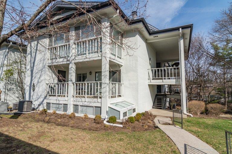 395 Redding Road - Photo 1