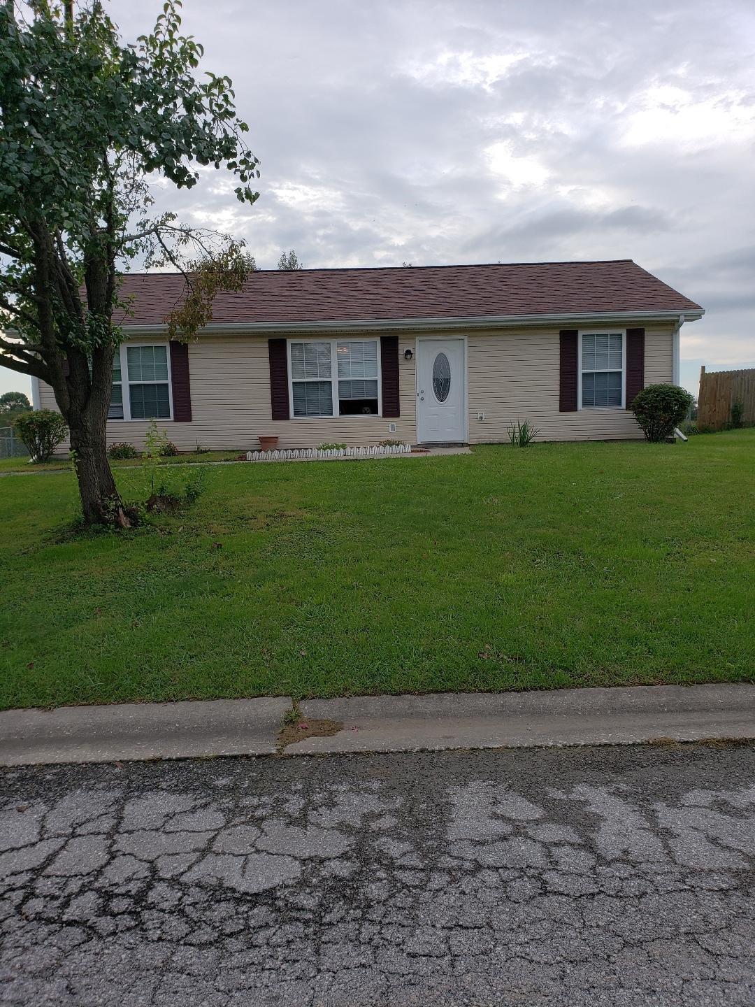 325 Legend Drive - Photo 1