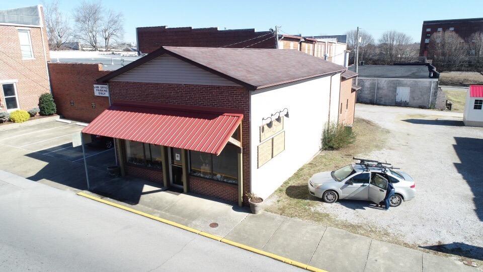 315 Main St - Photo 1