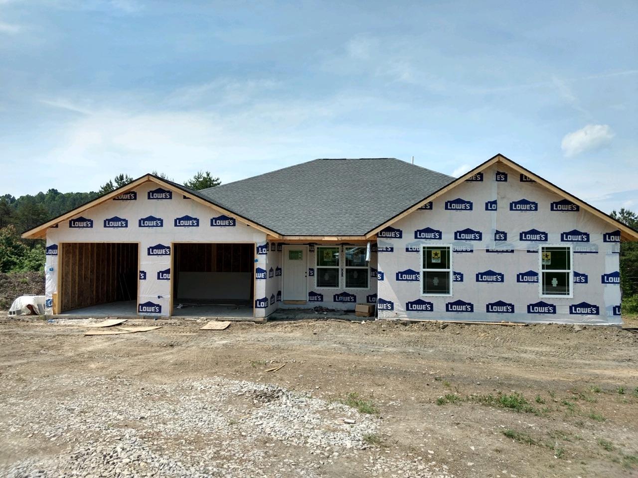 403 Legend Lane - Photo 1