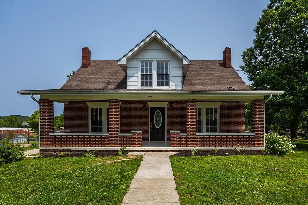 304 Rice Street - Photo 1