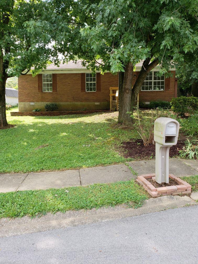 132 Brooks Street - Photo 1