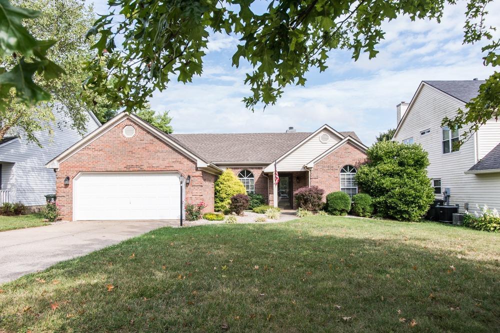118 Canewood Boulevard - Photo 1