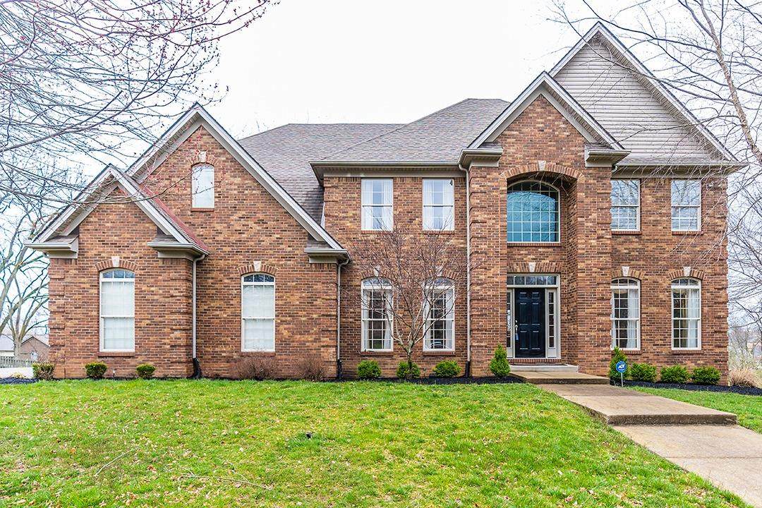701 Bellerive Boulevard - Photo 1