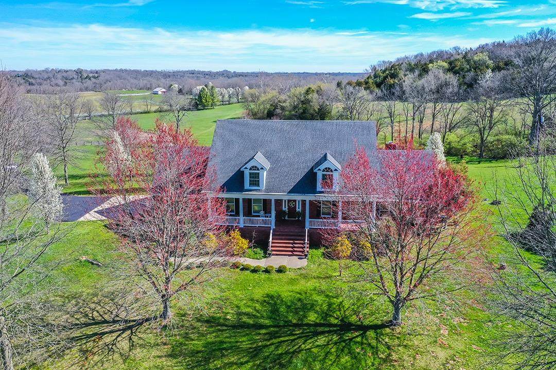 2600 Cummins Ferry Road - Photo 1
