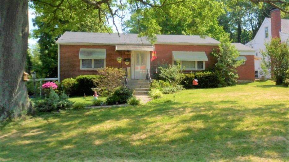 300 Versailles Road - Photo 1
