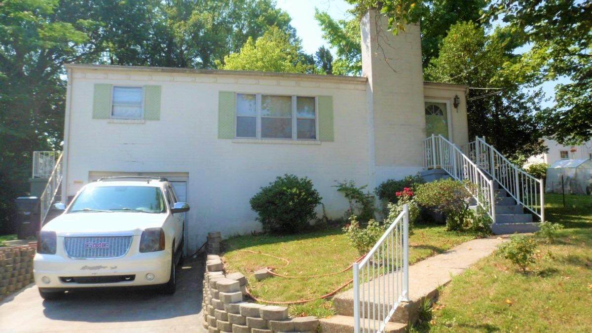 109 Ringo Avenue - Photo 1