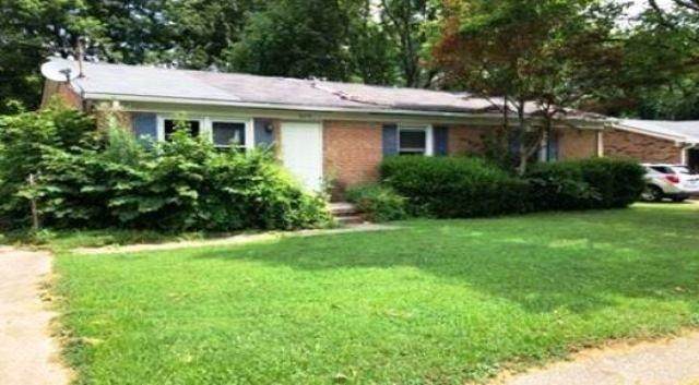 629 Cottonwood Drive - Photo 1