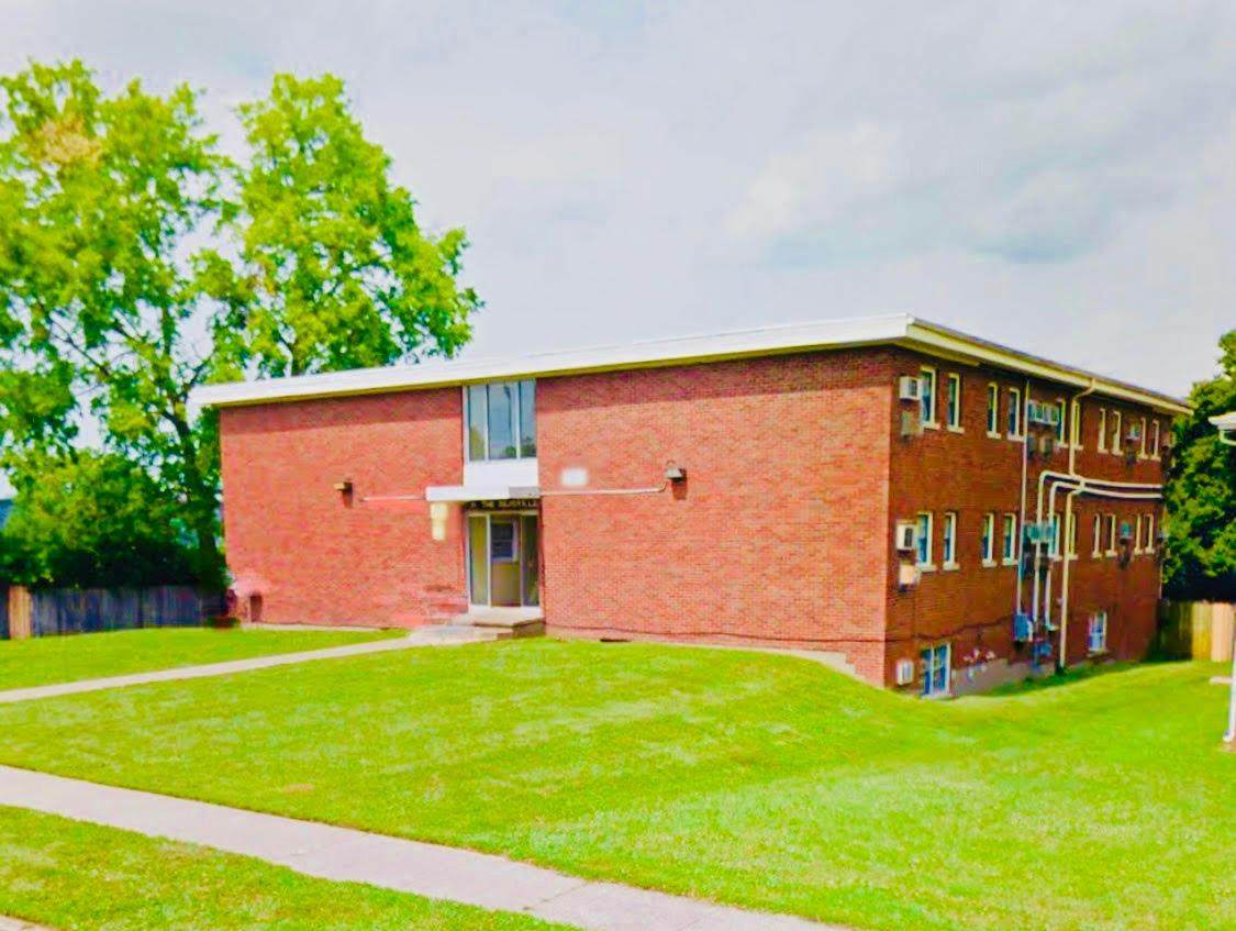 315 Ballpark Drive - Photo 1