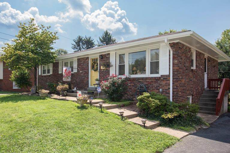 872 Pinkney Drive - Photo 1