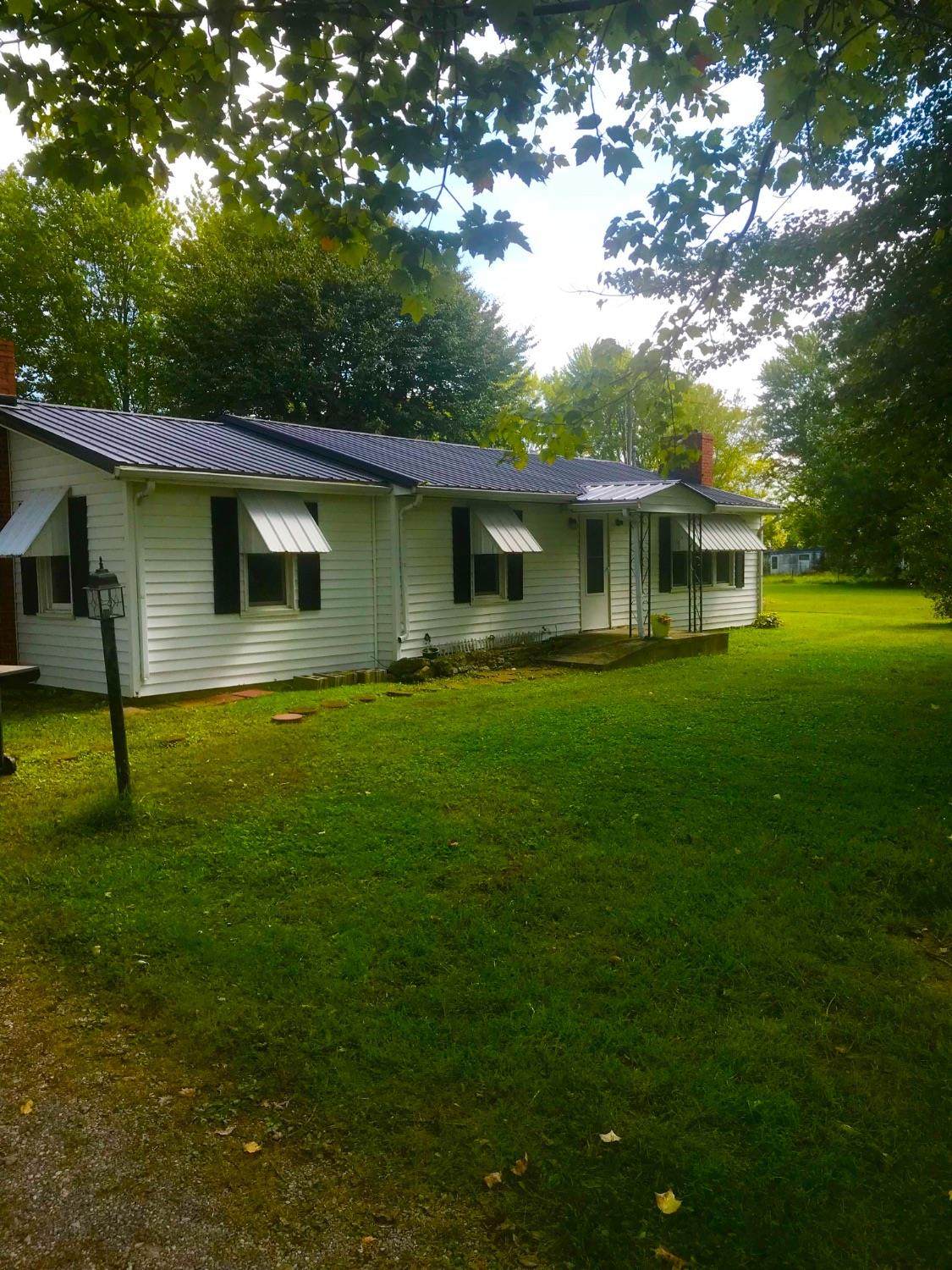 3094 Kendalll Springs Rd - Photo 1