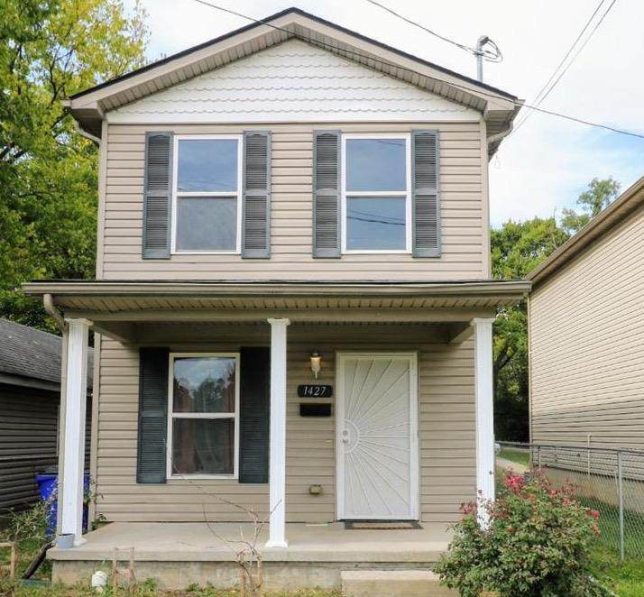 1427 Bryan Avenue - Photo 1