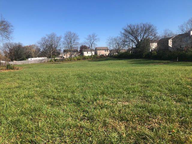 690 Woodward Lane - Photo 1