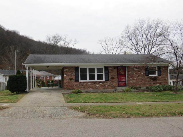 138 Oaklawn Drive - Photo 1