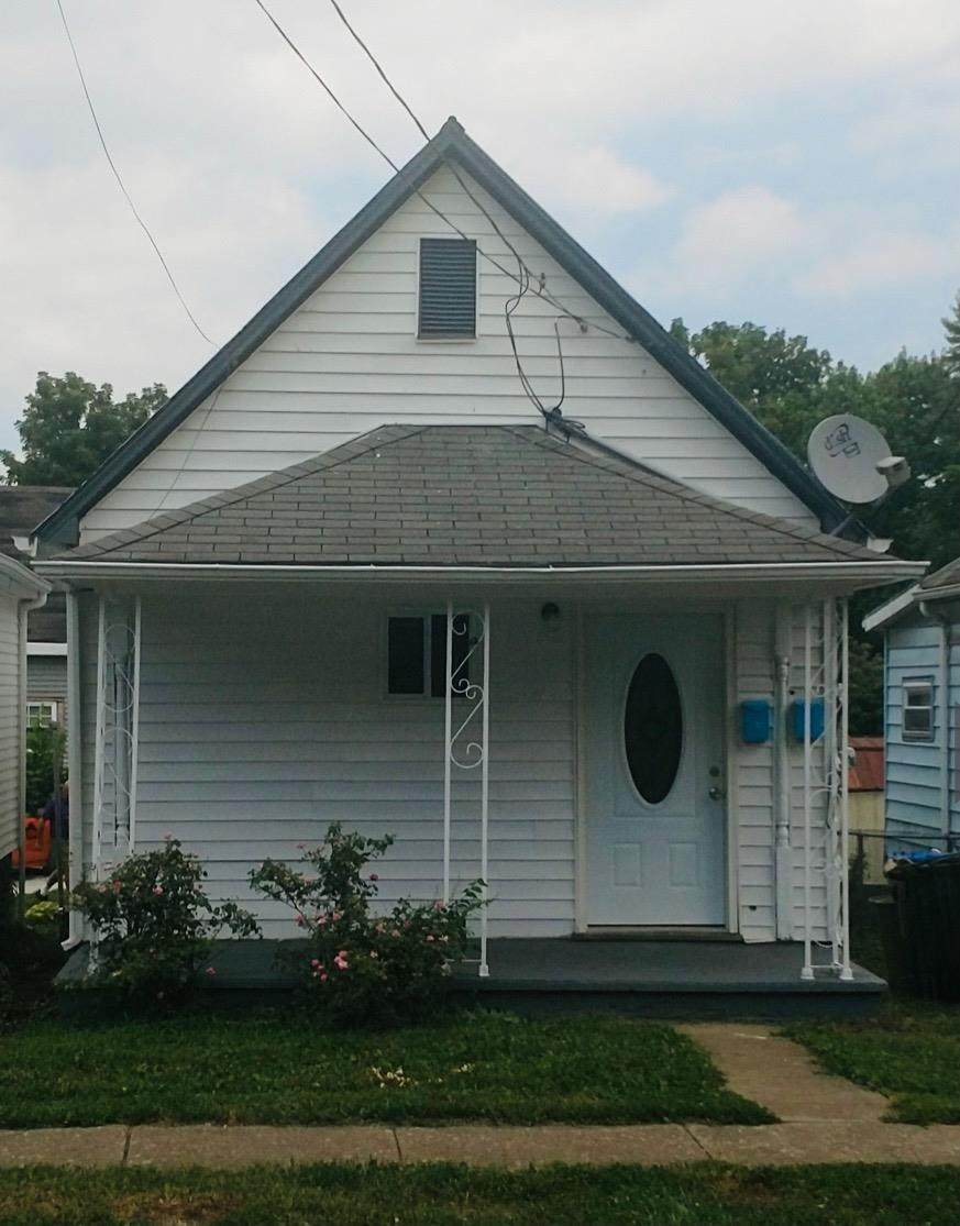 507 7th Street - Photo 1