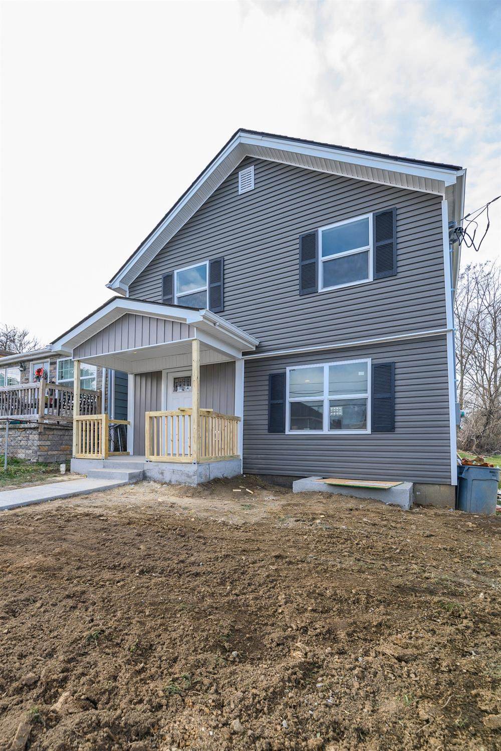 34 Burns Avenue - Photo 1