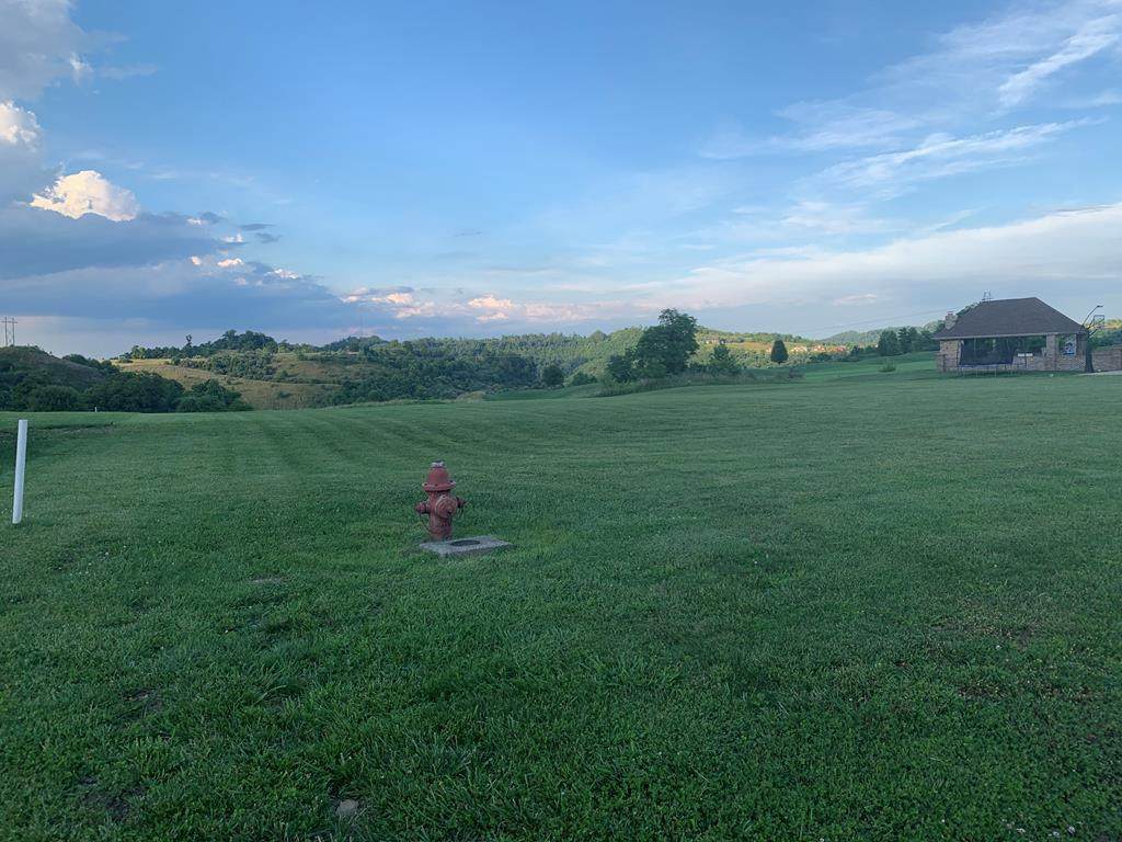1140 Crestwood Drive - Photo 1