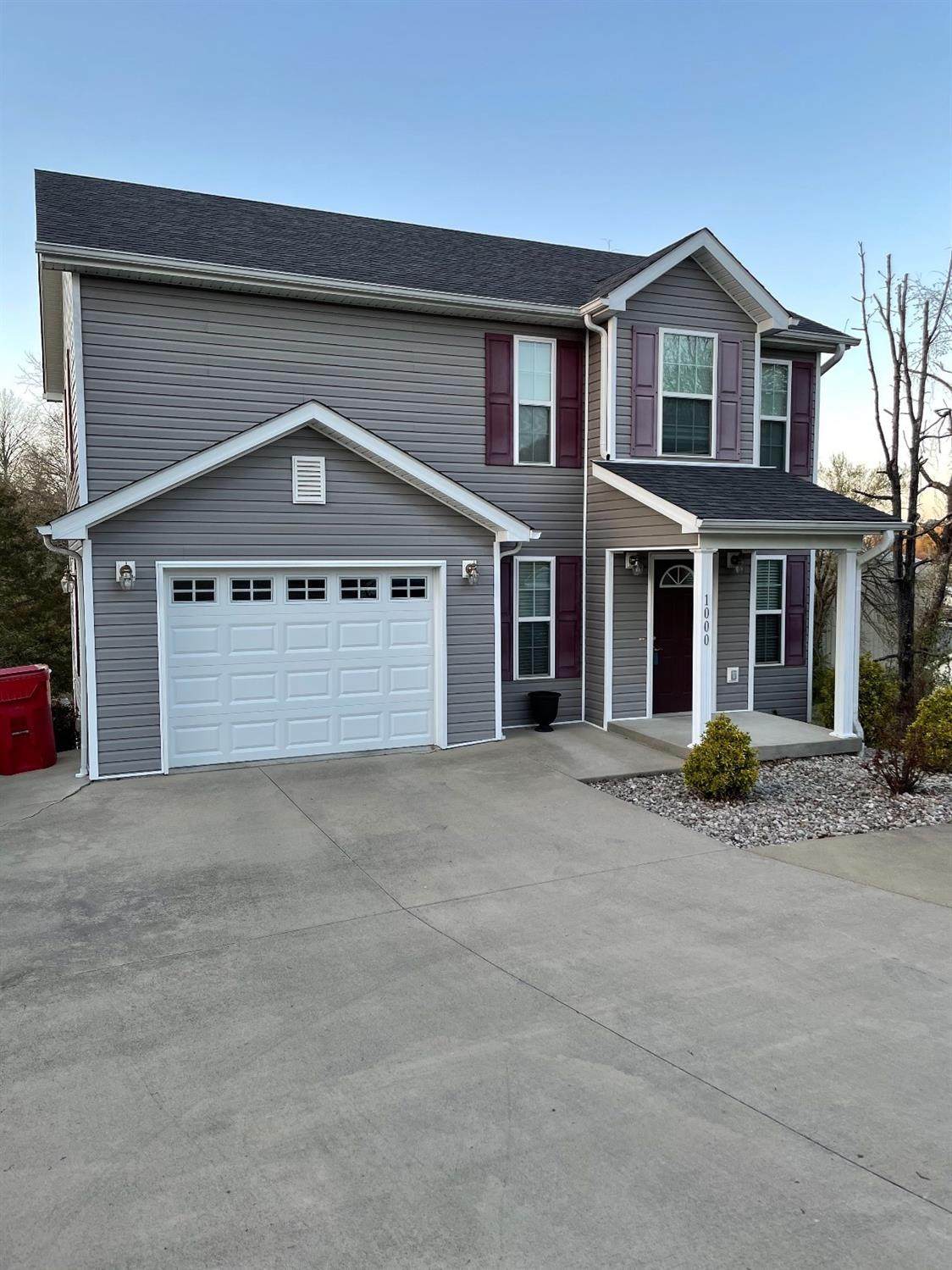 1000 Eagle Point Drive - Photo 1