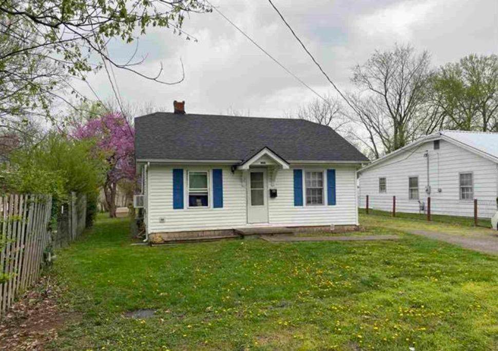 102 Clover Ct - Photo 1