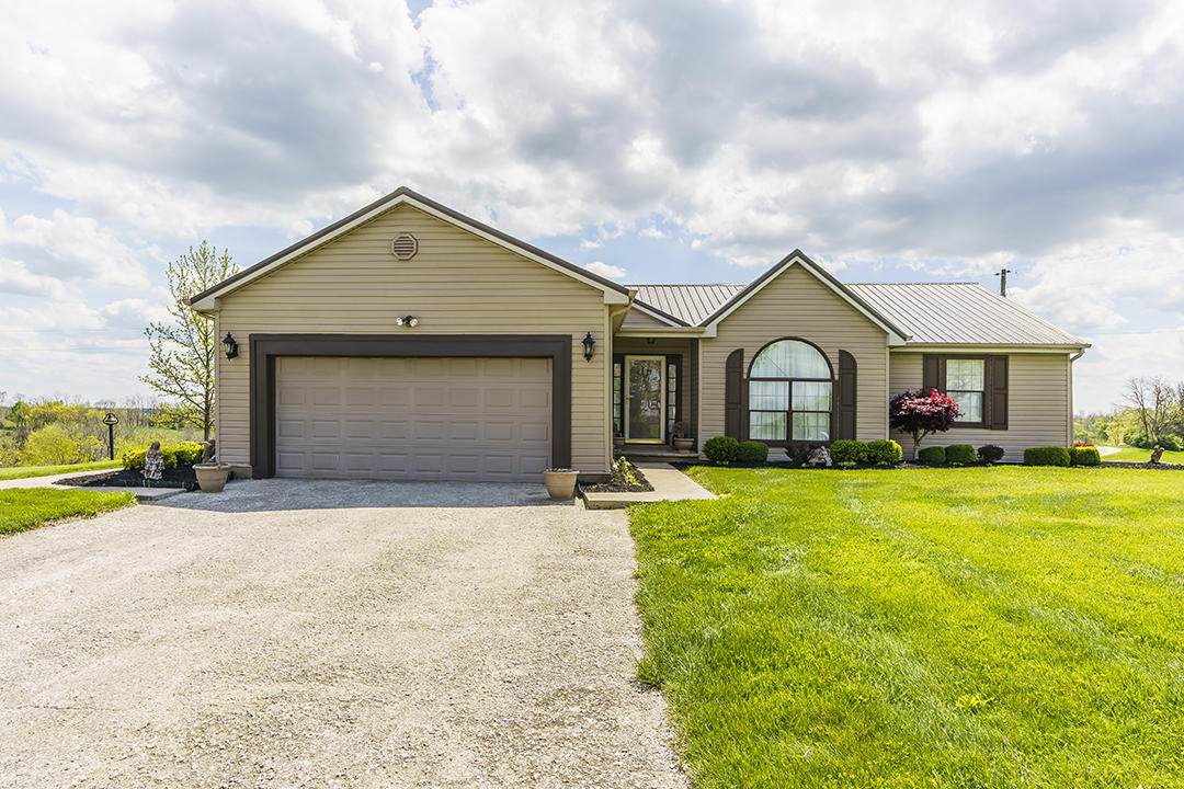 560 Charles White Road - Photo 1