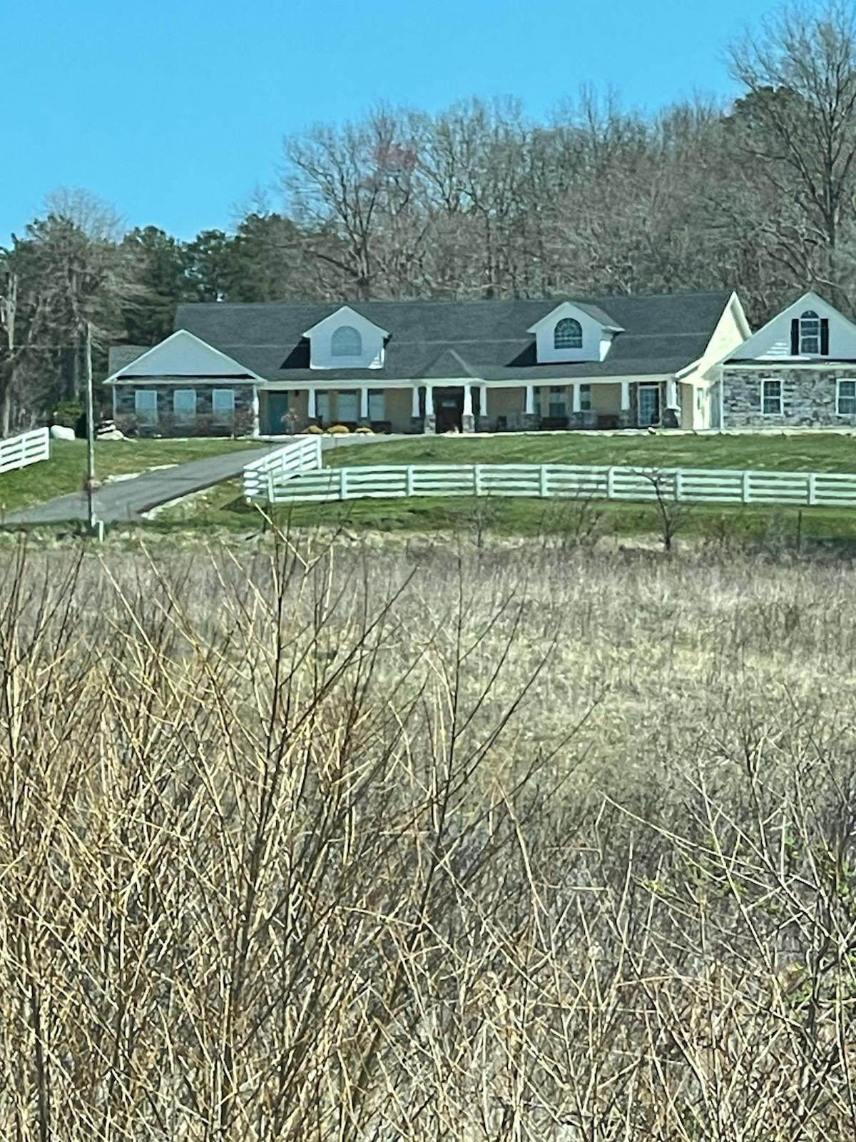 1121 State Highway 3443 - Photo 1