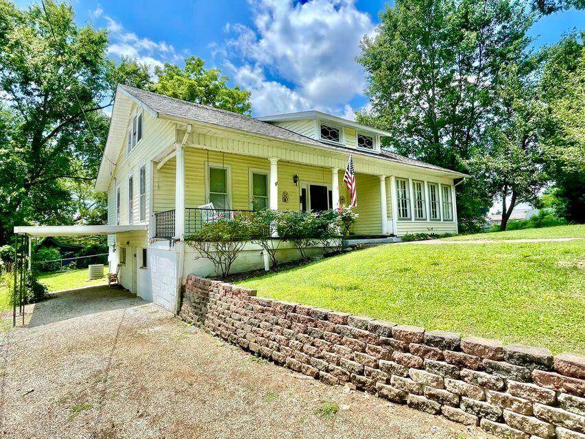 31 Grandview Avenue - Photo 1