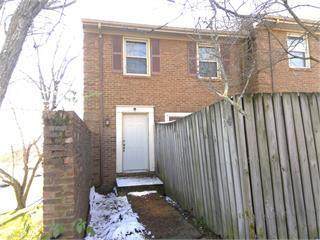 305 Bainbridge Drive - Photo 1