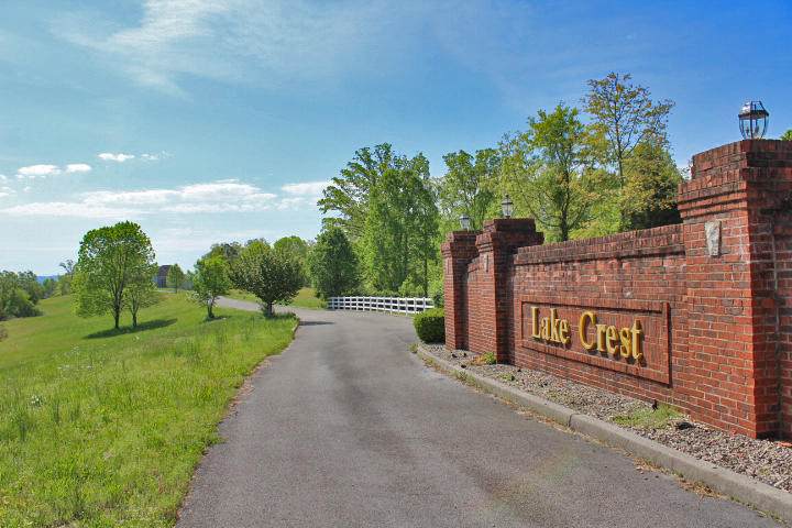 130 Lake Crest Drive - Photo 1