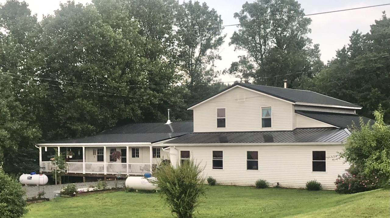 2679 Oakridge Road - Photo 1