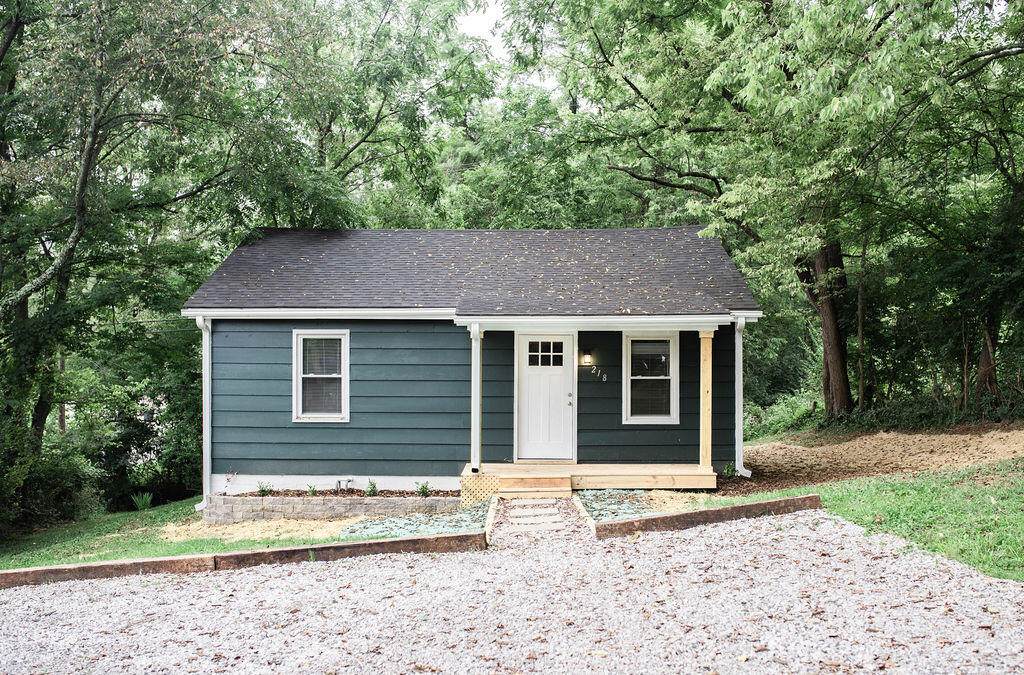 218 Payne Street - Photo 1