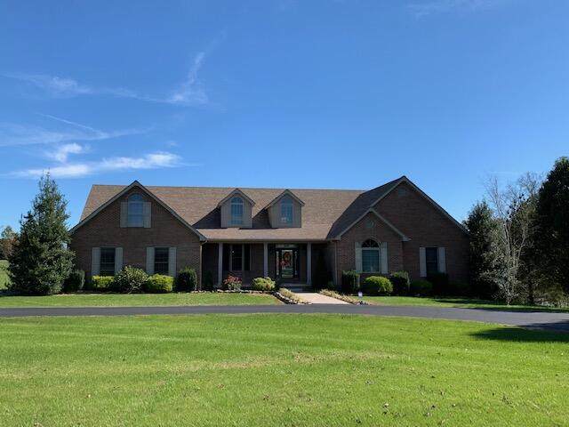 92 Danielle Drive - Photo 1