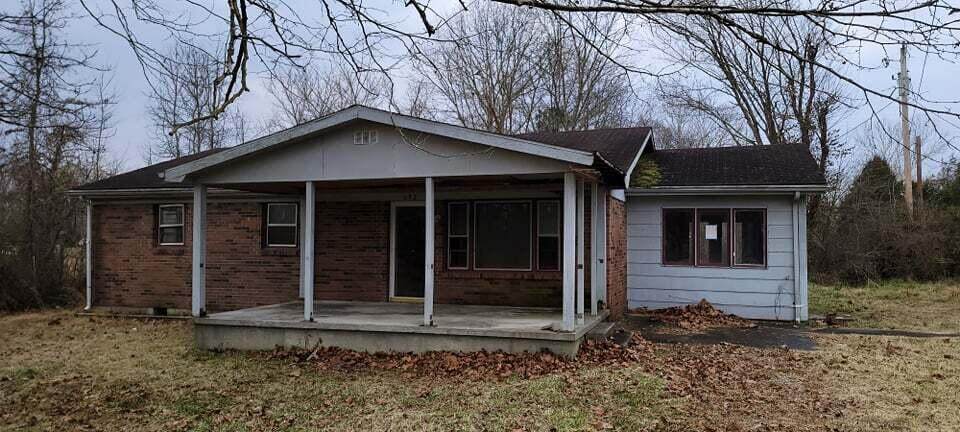 193 Oak Drive - Photo 1