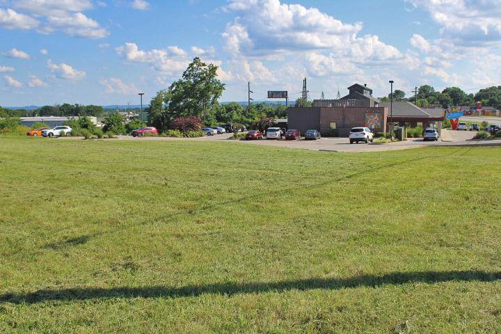 https://bt-photos.global.ssl.fastly.net/lexington/orig_boomver_1_20250730034802955081000000-2.jpg