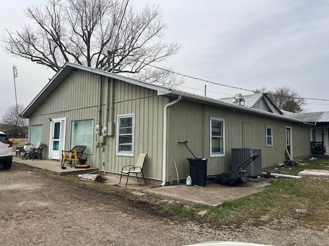 10765 Ky-698 - Photo 1