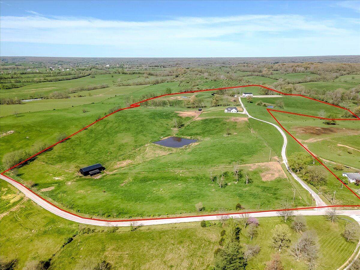 695 Ky Highway 3018 - Photo 1